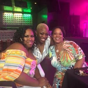 Meet your Posher, Katina